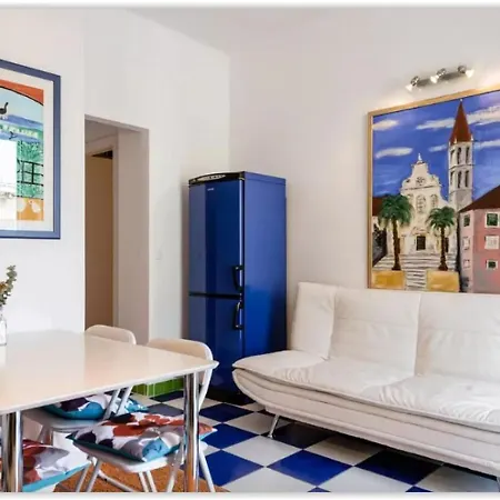 Nice Flat In City Center