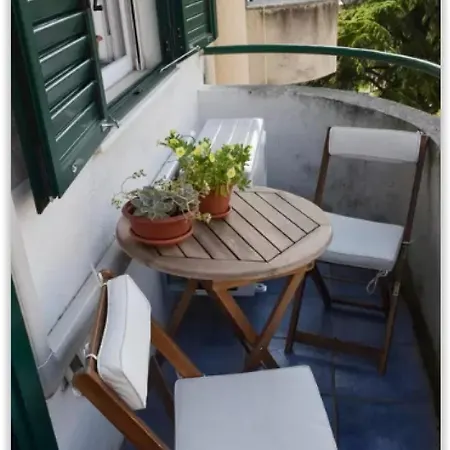 Nice Flat In City Center Апартаменты Сплит